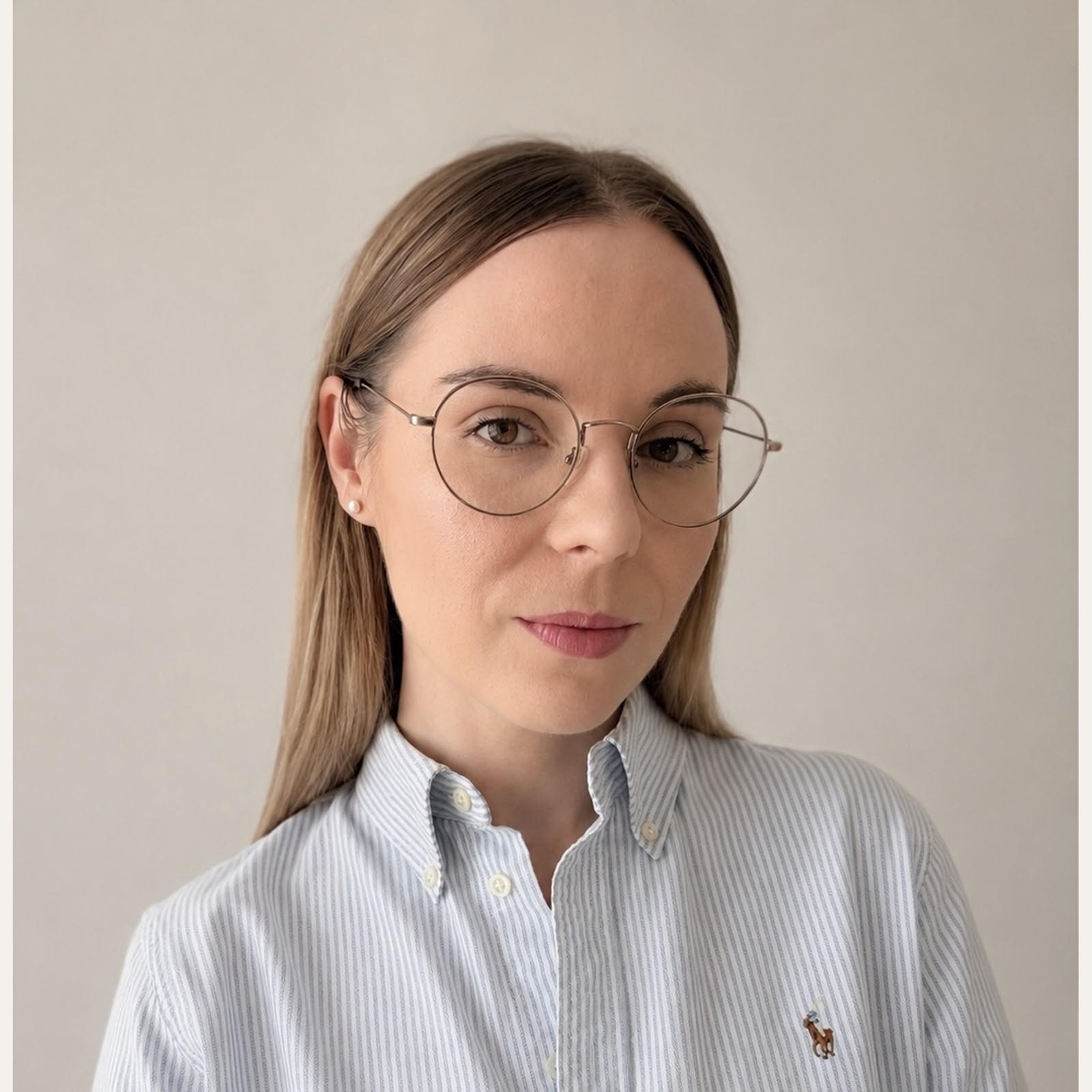 Poglądowy portret — Joanna Piątkowska